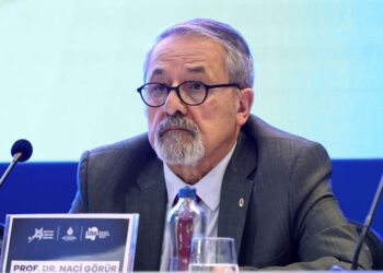 Naci Görür’den isyan: Daha kaç bin kişinin ölmesi lazım?