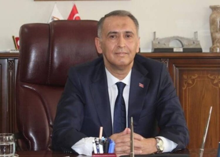 Depremzedelerin tepkisini çeken Adıyaman Valisi 'affını istedi' 1 Depremzedelerin tepkisini çeken Adıyaman Valisi ‘affını istedi’