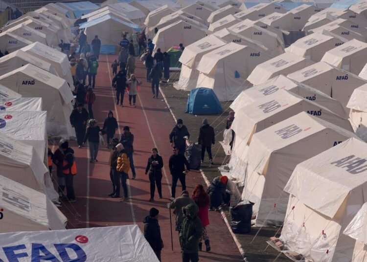 Dünya Doktorları Derneği: Deprem bölgesinde sağlık sorunları yaşanıyor