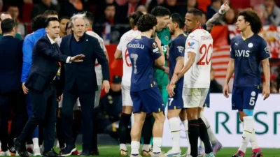 UEFA Avrupa Ligi ve Konferans Ligi'nde gecenin sonuçları: Fenerbahçe ve Sivas kaybetti, Başakşehir berabere 2 UEFA Avrupa Ligi ve Konferans Ligi'nde gecenin sonuçları: Fenerbahçe ve Sivas kaybetti, Başakşehir berabere