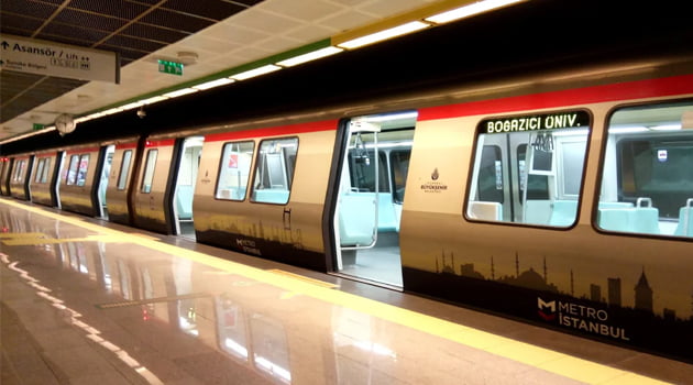 Valilikten İstanbul metrosuna ‘8 Mart’ ayarı 1 Valilikten İstanbul metrosuna ‘8 Mart’ ayarı