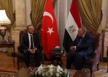 11 yıl sonra ilk: Çavuşoğlu Mısır'da Dışişleri Bakanı Şukri ile görüştü 5 11 yıl sonra ilk: Çavuşoğlu Mısır’da Dışişleri Bakanı Şukri ile görüştü