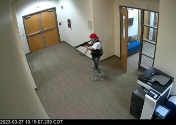 ABD’de Nashville’deki okul katliamı sonrası bayraklar yarıya indiriliyor, idam çağrısı yapıldı