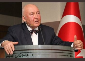 Prof. Dr. Ahmet Ercan: Deprem yoksulların sorunudur