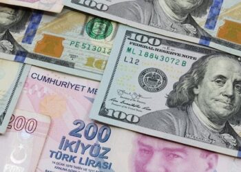Bankaların dolarda alış satış farkı 1 lirayı aştı