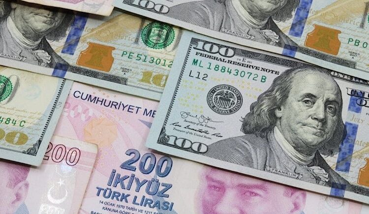 Bankaların dolarda alış satış farkı 1 lirayı aştı