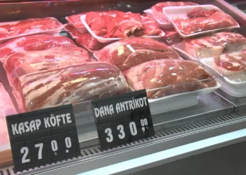 En büyük banknotla 1 kilo et alınamayan Türkiye, en kötü ülke konumunda