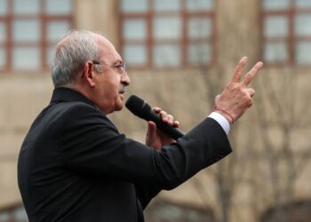Kılıçdaroğlu: Kürtlere terörist muamelesi yapılıyor