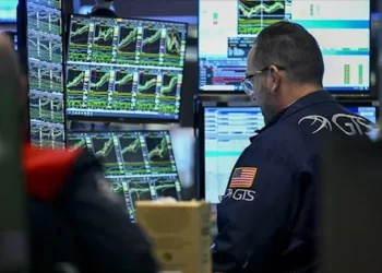 Küresel piyasalar haftaya temkinli başladı