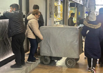 TCMB, Kapalıçarşı’dan “tekerlekli demir sandıklarla” dolar topluyor