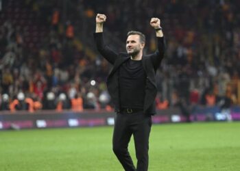 Okan Buruk tarihe geçti