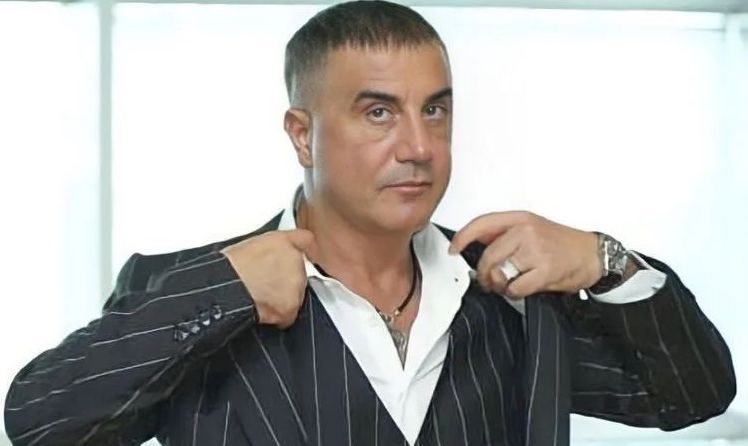 Sedat Peker, kendisini öldürmeye giden suikastçıyla mesajlaşmış 1 Sedat Peker, kendisini öldürmeye giden suikastçıyla mesajlaşmış