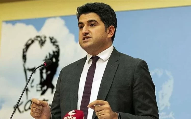 CHP Genel Başkan Yardımcısı Adıgüzel istifa etti 1 CHP Genel Başkan Yardımcısı Adıgüzel istifa etti