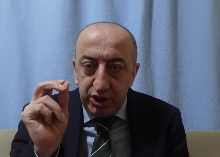 Ali Yeşildağ’dan, Mehdi Eker için yeni iddia: Bakanlığını soydu 1 Ali Yeşildağ’dan, Mehdi Eker için yeni iddia: Bakanlığını soydu