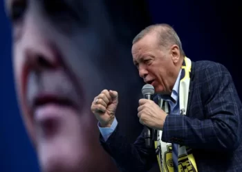 Wall Street Journal: Erdoğan, elindeki avantajlara rağmen mutlak zafer kazanamadı