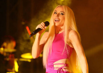 Şarkıcı Gülşen’e 10 ay hapis cezası