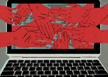 Pakistan’da internet kısıtlaması, günlük 6 milyon dolara mal oluyor