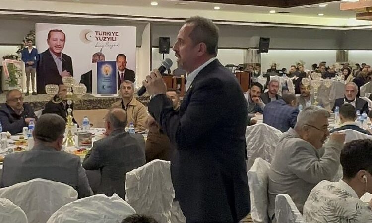 AK Partili vekilden tehdit: Erdoğan’ı üzenlerin kulağını koparırız