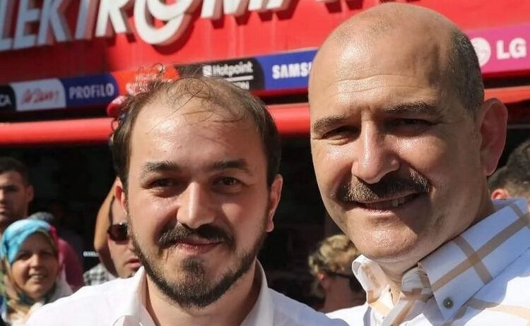 CHP adına sahte broşür dağıtan TÜGVA temsilcisi hakkında suç duyurusu 1 CHP adına sahte broşür dağıtan TÜGVA temsilcisi hakkında suç duyurusu