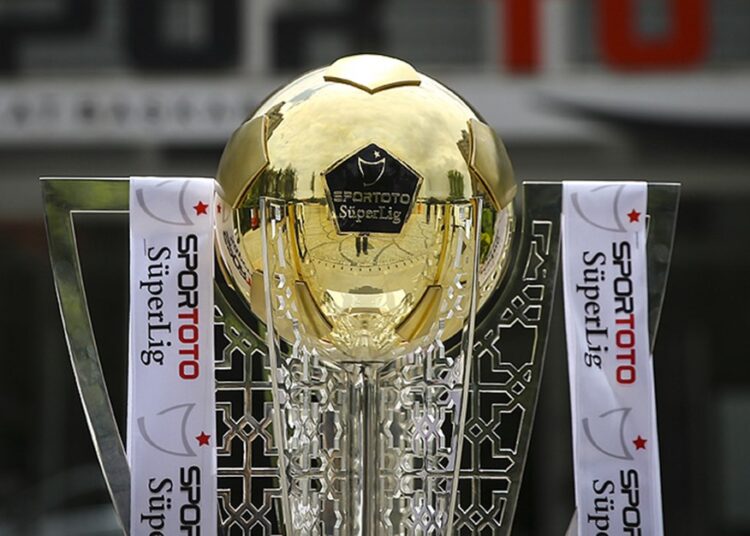 Süper Lig'de kritik hafta 1 Süper Lig’de kritik hafta