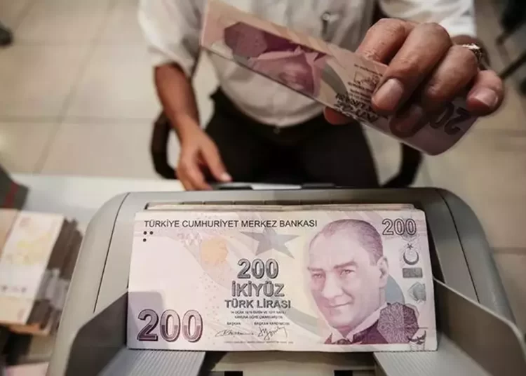 Reuters: Türk Lirası'nın değer kaybı sürüyor 1 Reuters: Türk Lirası’nın değer kaybı sürüyor