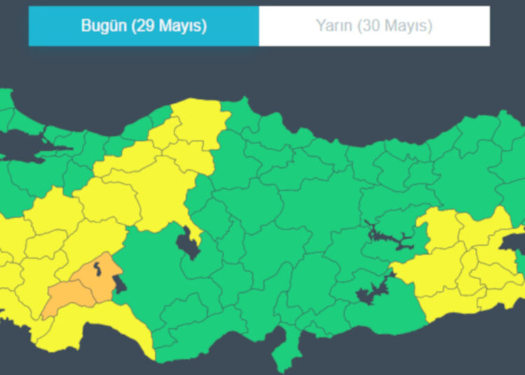 Meteoroloji sarı kod verdi, 24 şehir alarma geçti 1 Meteoroloji sarı kod verdi, 24 şehir alarma geçti