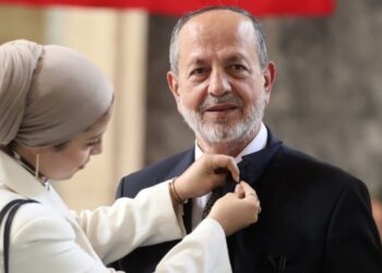 Üç eşi olduğu iddia edlen Yeniden Refah’lı milletvekilinden açıklama