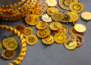 Gram altın bin 465 liradan satılıyor