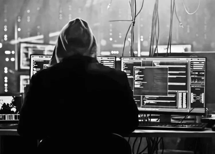 ‘e-devlet verileri nasıl sızdı’ halen cevap yok, tek yaptıkları Türkiye’den siteye girişi kısıtlamak 1 ‘e-devlet verileri nasıl sızdı’ halen cevap yok, tek yaptıkları Türkiye’den siteye girişi kısıtlamak