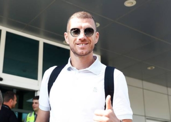 Fenerbahçe ilk transfer bombasını patlatıyor: Edin Dzeko İstanbul’a geldi