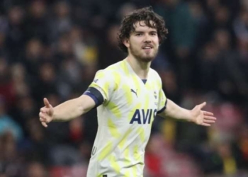 Ferdi Kadıoğlu transfer kararını Ali Koç’a bıraktı