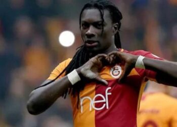 Galatasaray’da Bafetimbi Gomis’le yollar ayrıldı