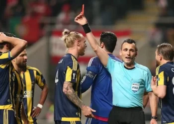 İvan Bebek emekli oldu: Kariyerimde Fenerbahçe maçını silmek isterdim