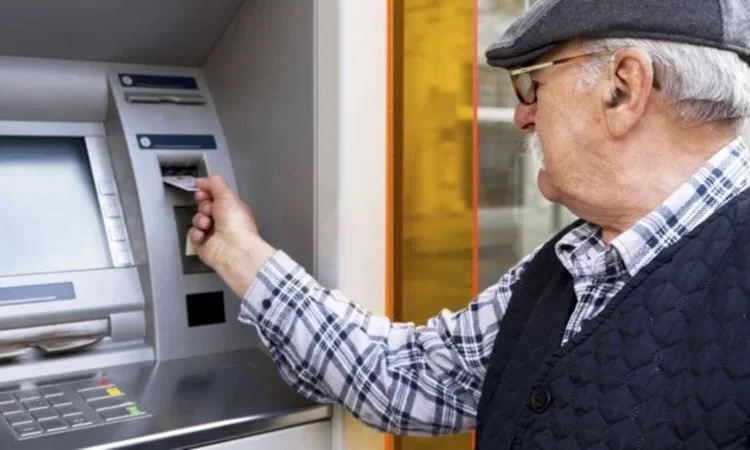 Yüksek prim ödeyen emekli maaşta adalet istiyor 1 Yüksek prim ödeyen emekli maaşta adalet istiyor