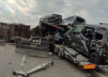 Afyonkarahisar-Konya yolunda feci kaza! Ulaşıma kapandı