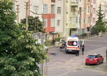 Kendisine sigara vermeyen 75 yaşındaki adamı demir çubukla öldürdü