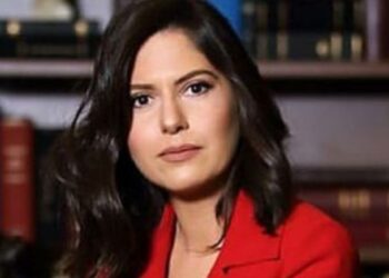 Habertürk’te yaprak dökümü sürüyor: Kübra Par da ayrıldı