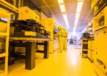 Alarmdan rahatsız olunca şalteri indirdi, 25 yıllık bilimsel araştırmayı yok etti