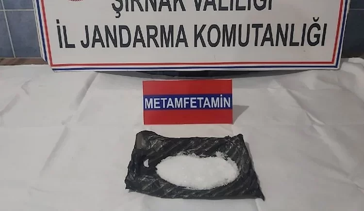 Rehabilitasyon merkezi müdürü uyuşturucuyla yakalandı 1 Rehabilitasyon merkezi müdürü uyuşturucuyla yakalandı