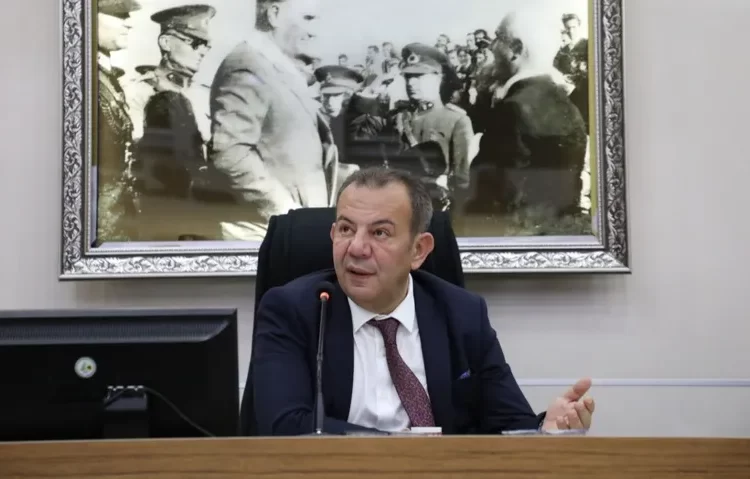 Başkan Özcan sözünden dönmüyor, Bolu’ya Erdoğan’ın heykeli dikilecek 1 Başkan Özcan sözünden dönmüyor, Bolu’ya Erdoğan’ın heykeli dikilecek