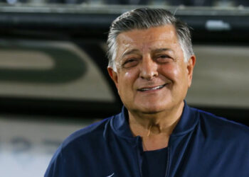 Yılmaz Vural, ‘Türk hoca’ arayan Fenerbahçe’yi yönetmeye talip