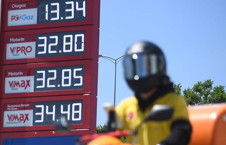 Maliye Bakanlığı’ndan ÖTV zammına ‘deprem’ savunması 1 Maliye Bakanlığı’ndan ÖTV zammına ‘deprem’ savunması