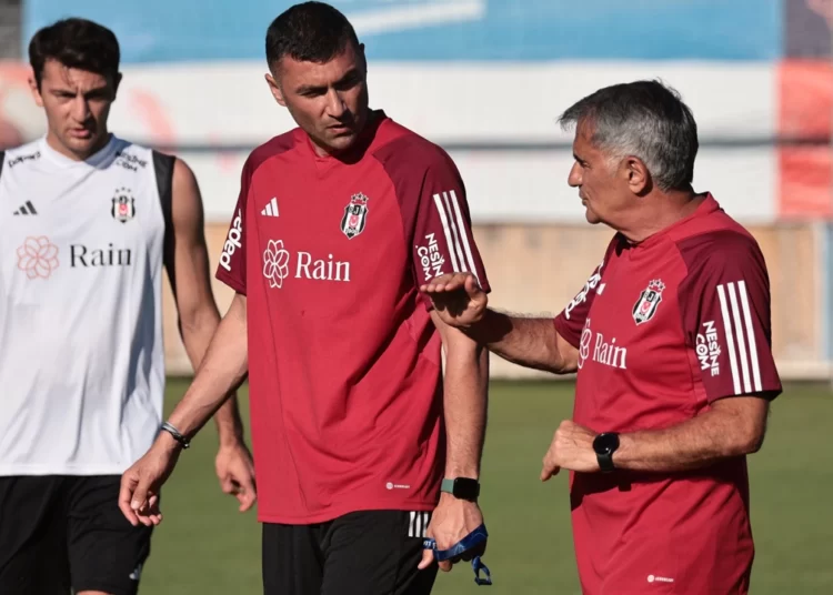 Burak Yılmaz, yeniden Beşiktaş’ta