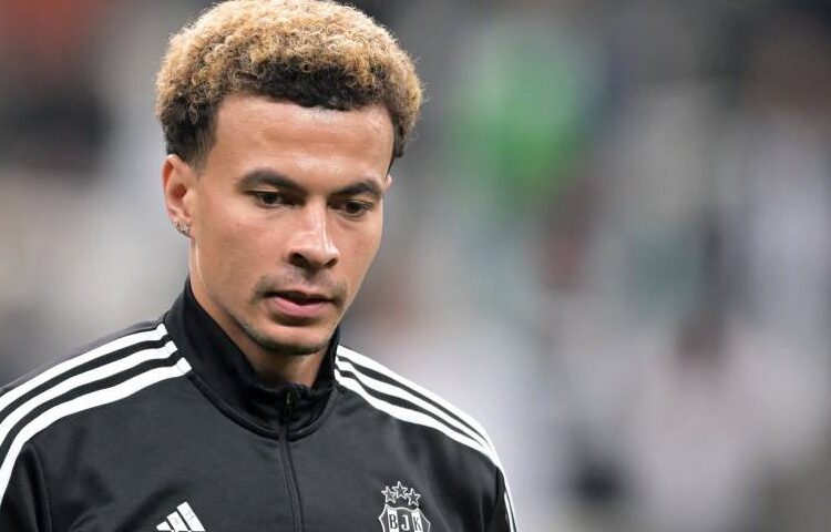 Çocukken tacize uğradığını açıklayan Dele Alli’nin annesi: Gözyaşlarımı tutamıyorum 1 Çocukken tacize uğradığını açıklayan Dele Alli’nin annesi: Gözyaşlarımı tutamıyorum