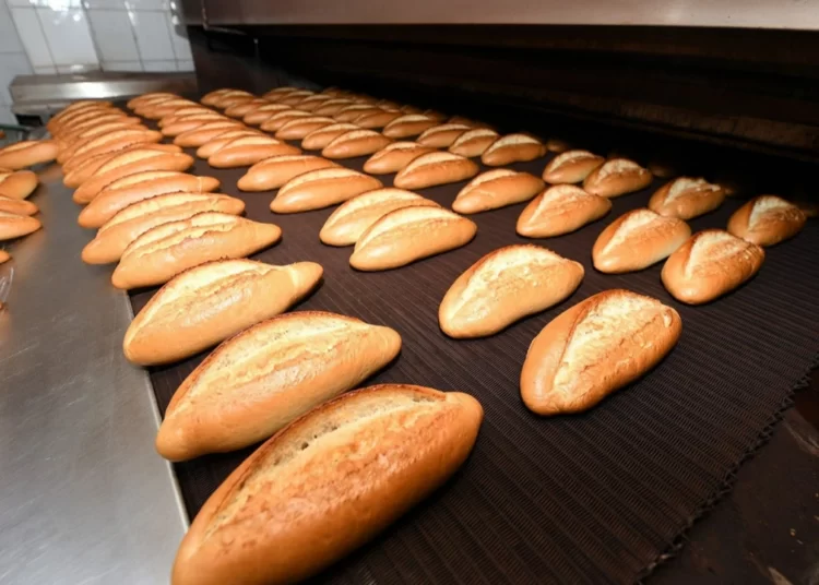 İstanbul’da ekmek ve simide zam