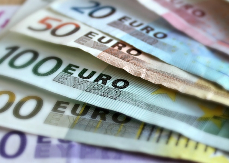 Euro kuru 30 lirayı geçti 1 Euro kuru 30 lirayı geçti