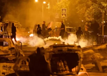 Fransa: Macron belediye başkanları ile görüşecek