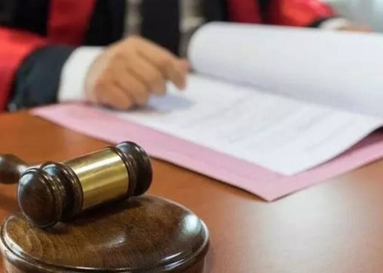 14 yaşındaki çocuğa ‘Cumhurbaşkanına hakaretten’ hapis cezası