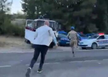 CHP’li Tanal’dan kaçan iki jandarma açığa alındı