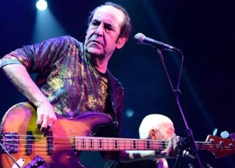 Özkan Uğur hayatını kaybetti